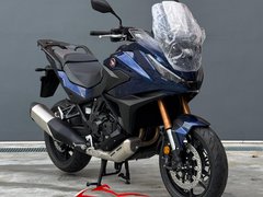 Honda NT1100 