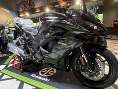 Kawasaki Ninja 1100SX 