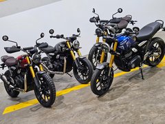 Triumph Scrambler 400 X 