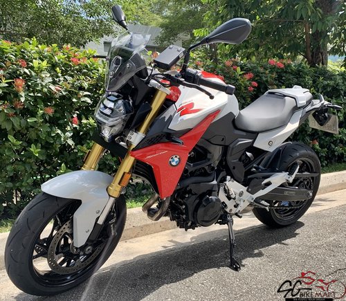 Bmw f900r стекло