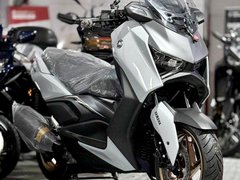 Yamaha Xmax 300
