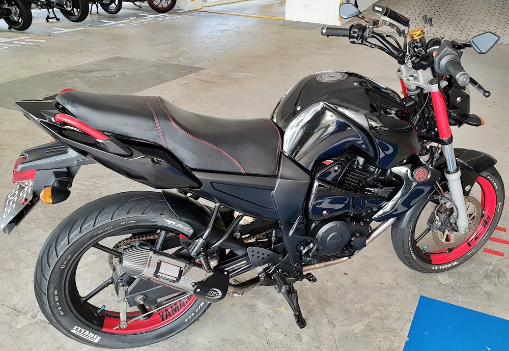 yamaha fz 16 seat price