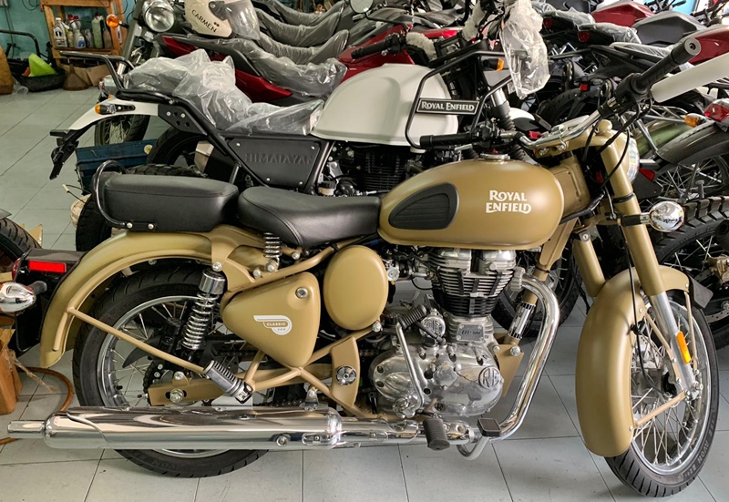 Brand New Royal Enfield Classic 500 Desert Storm For Sale In Singapore Specs Reviews Ratings Dealer Distributors In Singapore