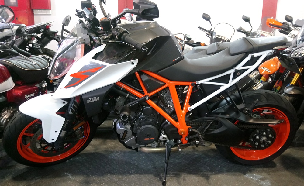 ktm duke 1290 price