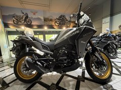 Moto Morini X-Cape 650