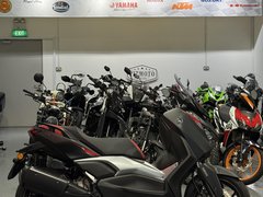 Yamaha Xmax 300 Tech Max