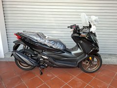Honda Forza 350