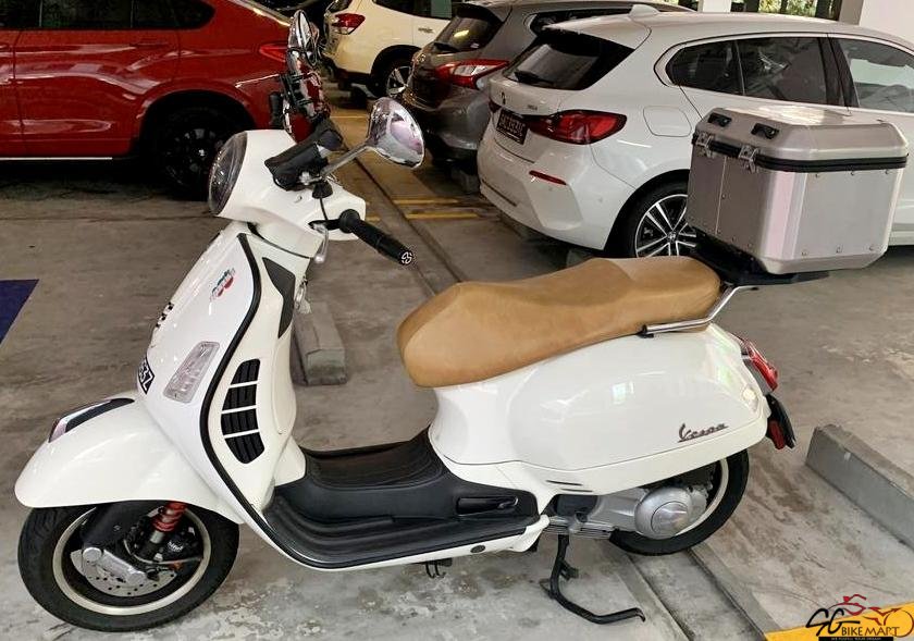 Used Vespa Gts 300 Super Sport Bike For Sale In Singapore Price Reviews And Contact Seller 2077