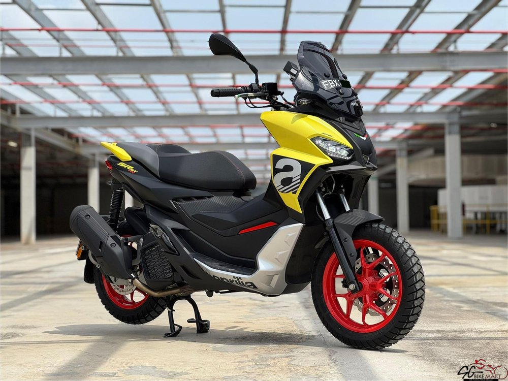 Aprilia SR GT 200