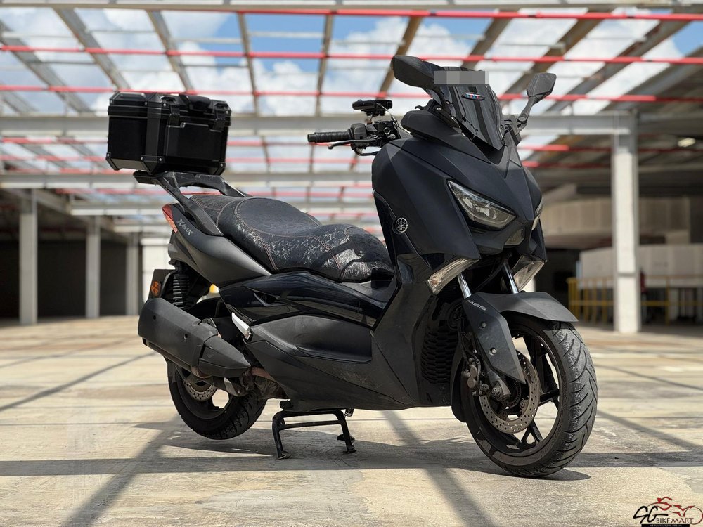 Yamaha Xmax 300