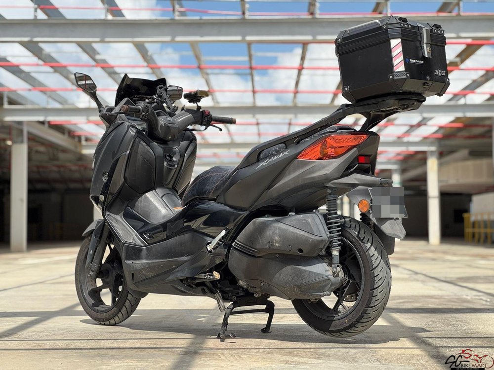 Yamaha Xmax 300