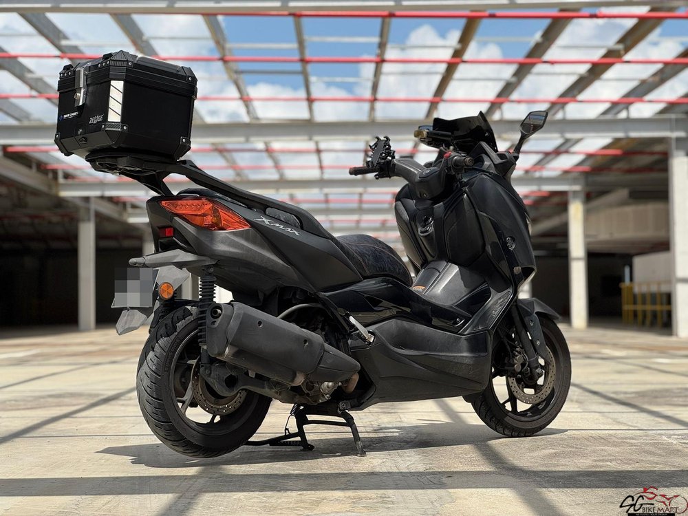 Yamaha Xmax 300