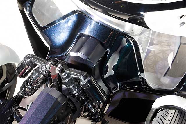 Yamaha MW Vision : auto ou moto ?